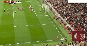 1744555728308017009.gif liv whu 6.gif